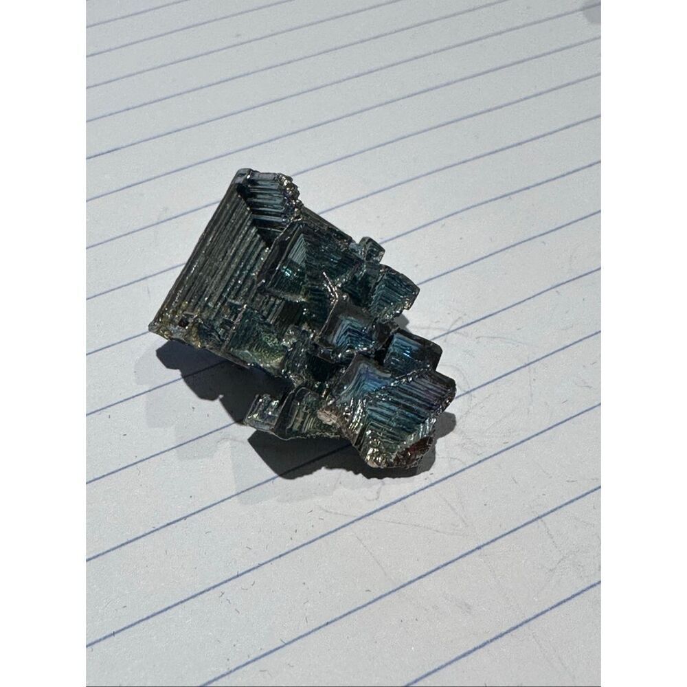 Two Bismuth crystals - Picture 3 of 7